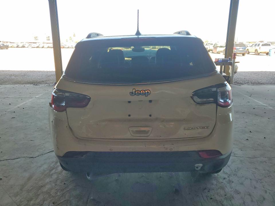 58123536 :رقم المزاد ، 3C4NJCCBXJT248035 vin ، 2018 Jeep Compass مزاد بيع