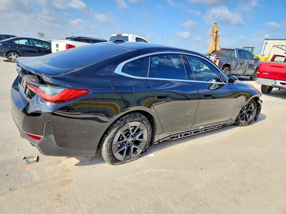 55523796 :رقم المزاد ، WBY43AW08PFR44530 vin ، 2023 Bmw I4 مزاد بيع