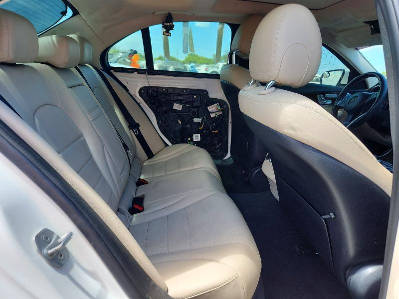 2016 Mercedes-benz C მანქანა იყიდება აუქციონზე, vin: 55SWF4KBXGU141974, აუქციონის ნომერი: 57780306