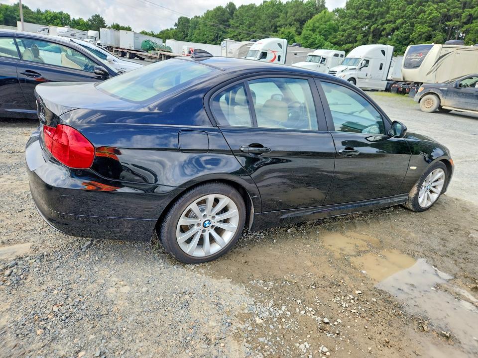 Продажа на аукционе авто 2011 Bmw 328, vin: WBAPH7C59BE461627, номер лота: 58142786