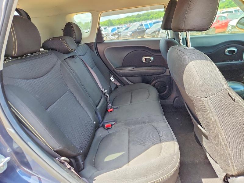 2015 Kia Soul მანქანა იყიდება აუქციონზე, vin: KNDJP3A50F7165879, აუქციონის ნომერი: 57665016