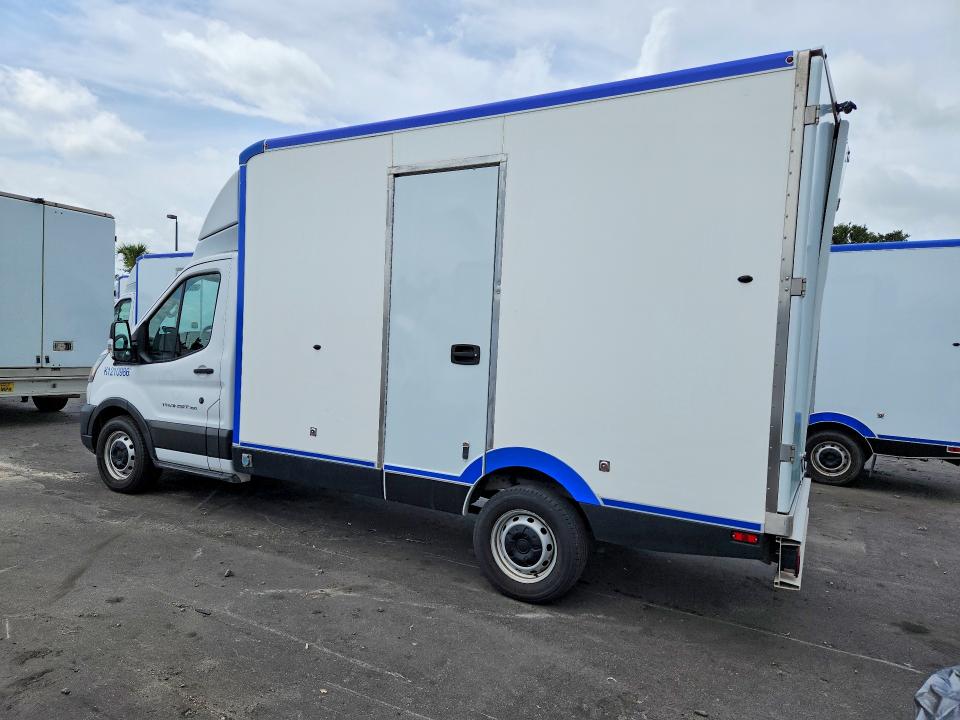 2022 Ford Transit მანქანა იყიდება აუქციონზე, vin: 1FDBW5Z87NKA20217, აუქციონის ნომერი: 55572076