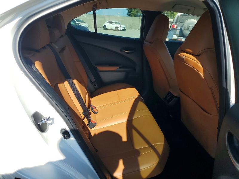 58064916 :رقم المزاد ، JTHX9JBH2M2040389 vin ، 2021 Lexus Ux مزاد بيع