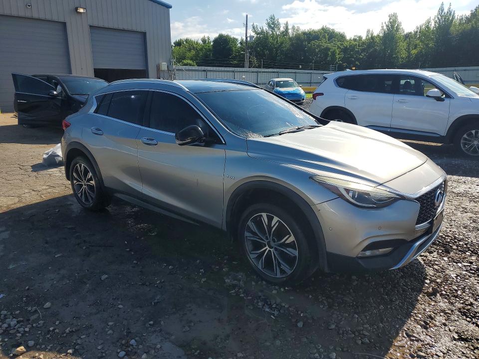 Auction sale of the 2017 Infiniti Qx30, vin: SJKCH5CR6HA022634, lot number: 58209766