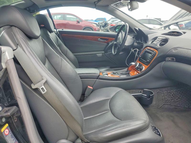 55555776 :رقم المزاد ، WDBSK75F53F049543 vin ، 2003 Mercedes-benz Sl مزاد بيع