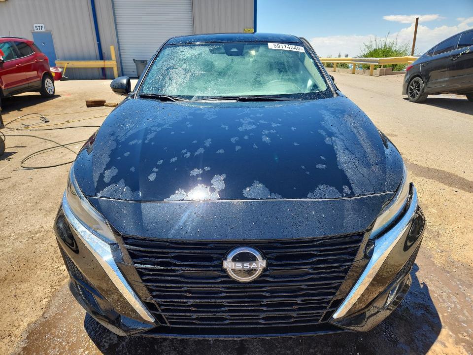 59114546 :رقم المزاد ، 1N4BL4BVXSN318557 vin ، 2025 Nissan Altima مزاد بيع