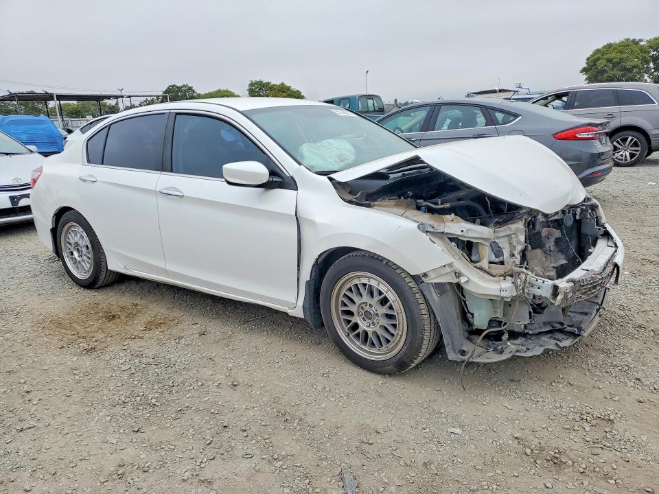56143576 :رقم المزاد ، 1HGCR2F36HA223358 vin ، 2017 Honda Accord مزاد بيع