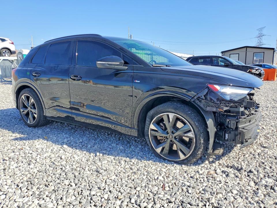 Продажа на аукционе авто 2024 Audi Q4 E-tron, vin: WA1LUBFZ5RP039975, номер лота: 57173856