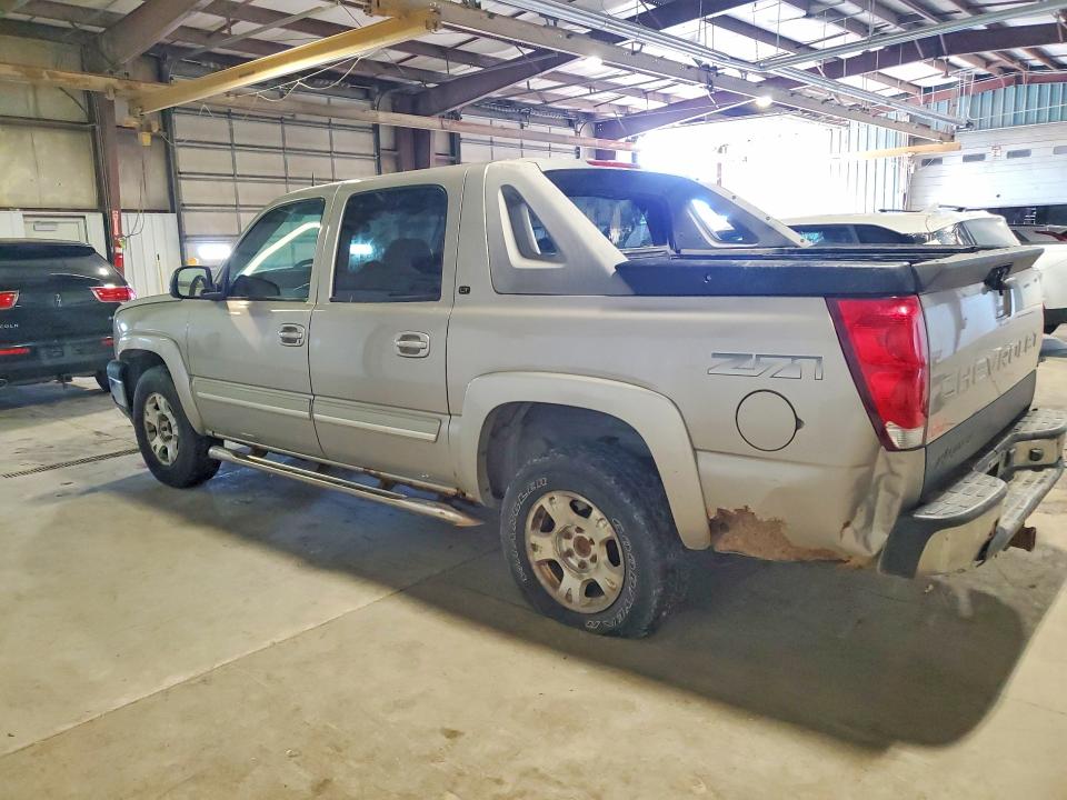 57171316 :رقم المزاد ، 3GNEK12Z55G212386 vin ، 2005 Chevrolet Avalanche مزاد بيع