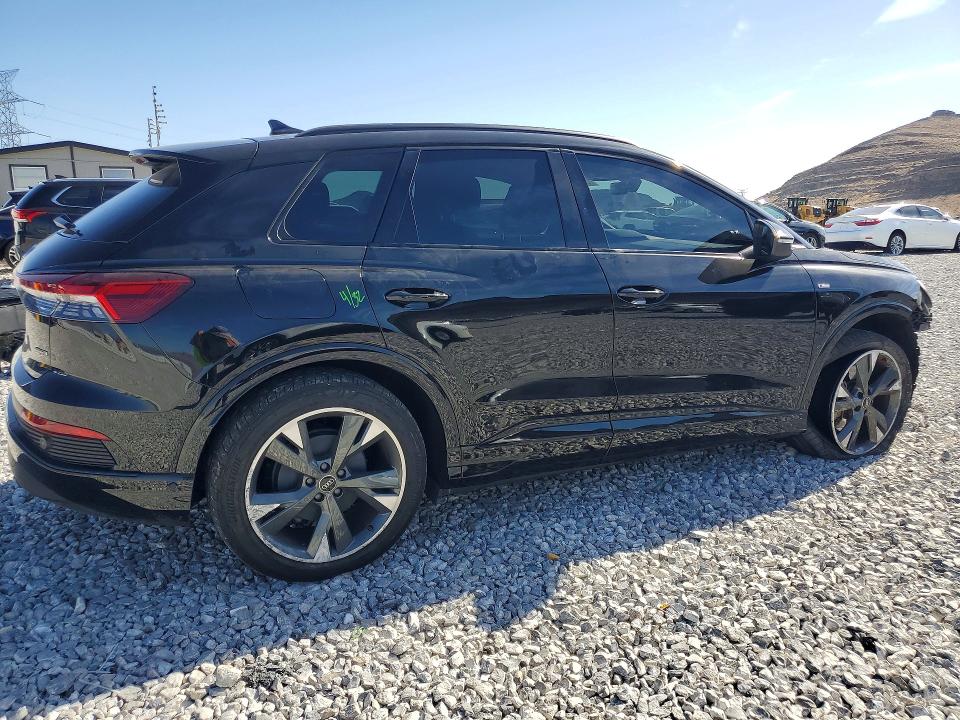 Продажа на аукционе авто 2024 Audi Q4 E-tron, vin: WA1LUBFZ5RP039975, номер лота: 57173856