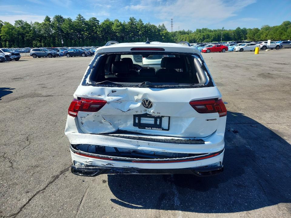 2024 Volkswagen Tiguan მანქანა იყიდება აუქციონზე, vin: 3VV8B7AX2RM212198, აუქციონის ნომერი: 57496856