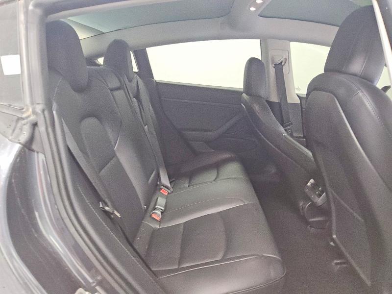 Продаж на аукціоні авто 2018 Tesla Model 3, vin: 5YJ3E1EB3JF185257, номер лоту: 54638366