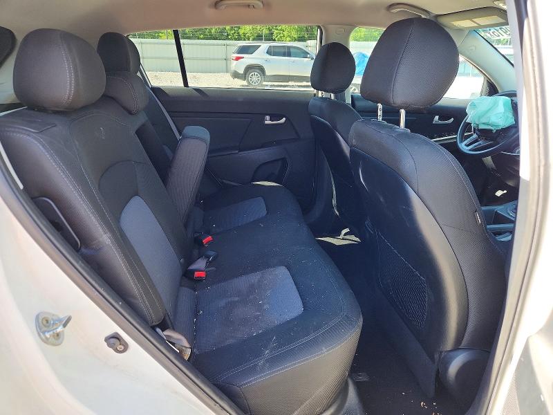 57580916 :رقم المزاد ، KNDPB3AC4F7712997 vin ، 2015 Kia Sportage مزاد بيع