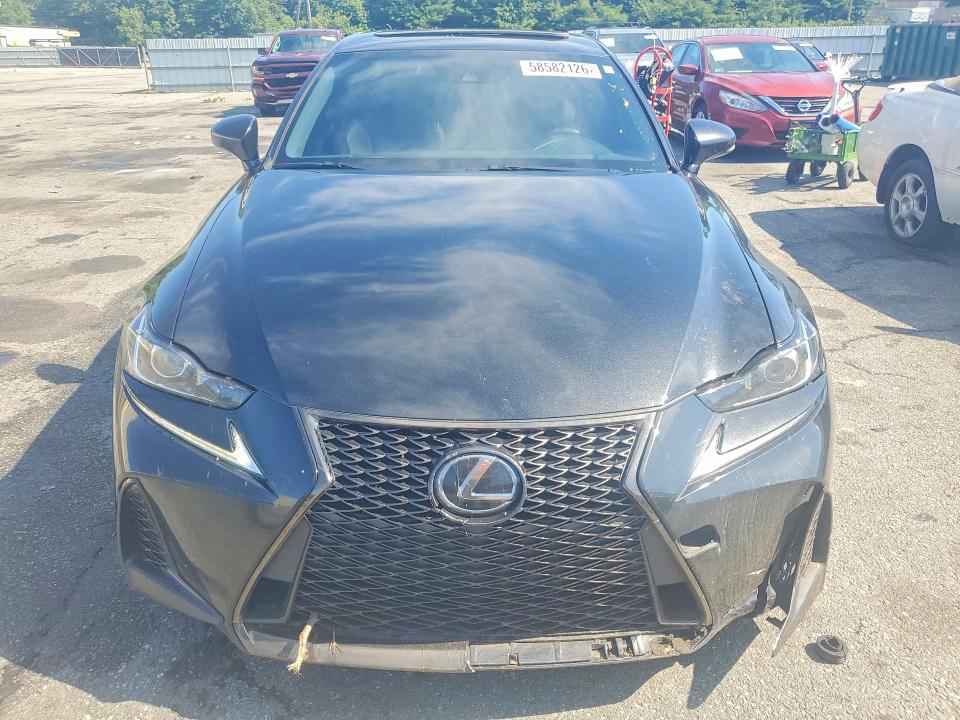 58582126 :رقم المزاد ، JTHC81D23J5027557 vin ، 2018 Lexus Is مزاد بيع