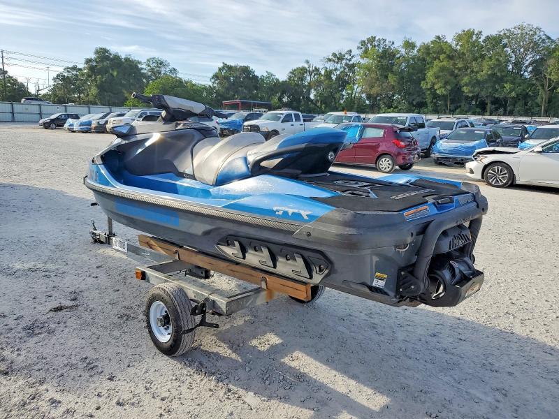 58100016 :رقم المزاد ، YDV23587D919 vin ، 2019 Sea-doo Jet Ski مزاد بيع