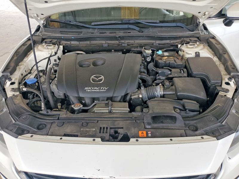 58378416 :رقم المزاد ، 3MZBN1V38JM184005 vin ، 2018 Mazda 3 مزاد بيع