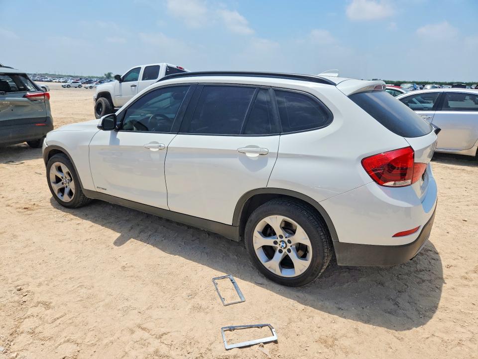 2015 Bmw X1 მანქანა იყიდება აუქციონზე, vin: WBAVM1C52FV317570, აუქციონის ნომერი: 57550976