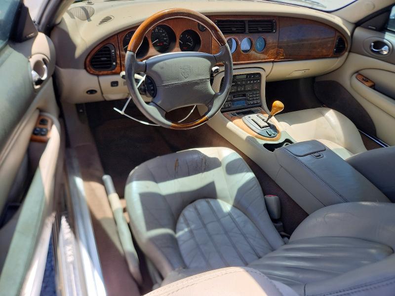 Продаж на аукціоні авто 2001 Jaguar Xk8, vin: SAJDA42C31NA11063, номер лоту: 56179926