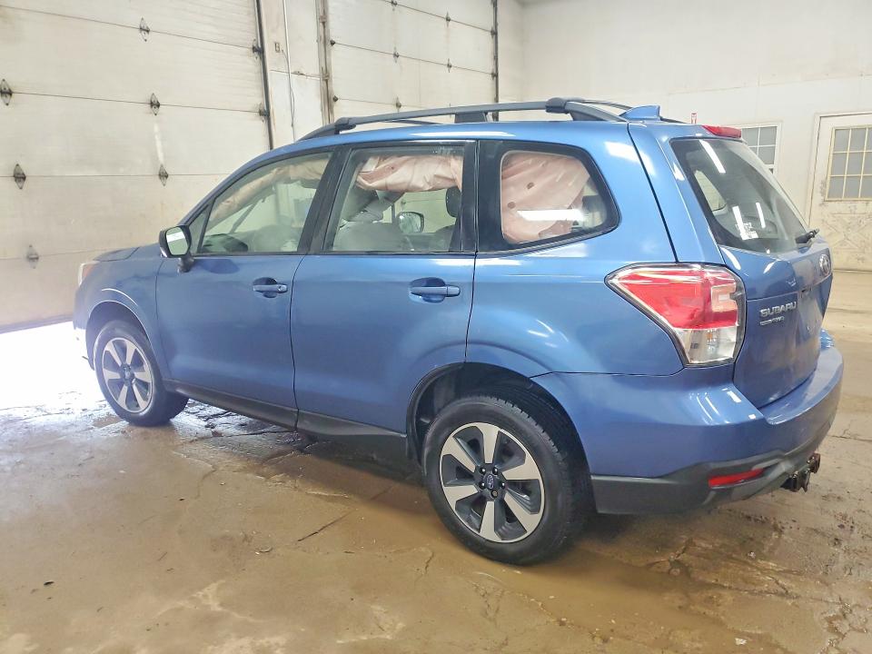 56613116 :رقم المزاد ، JF2SJABC6HH492356 vin ، 2017 Subaru Forester مزاد بيع