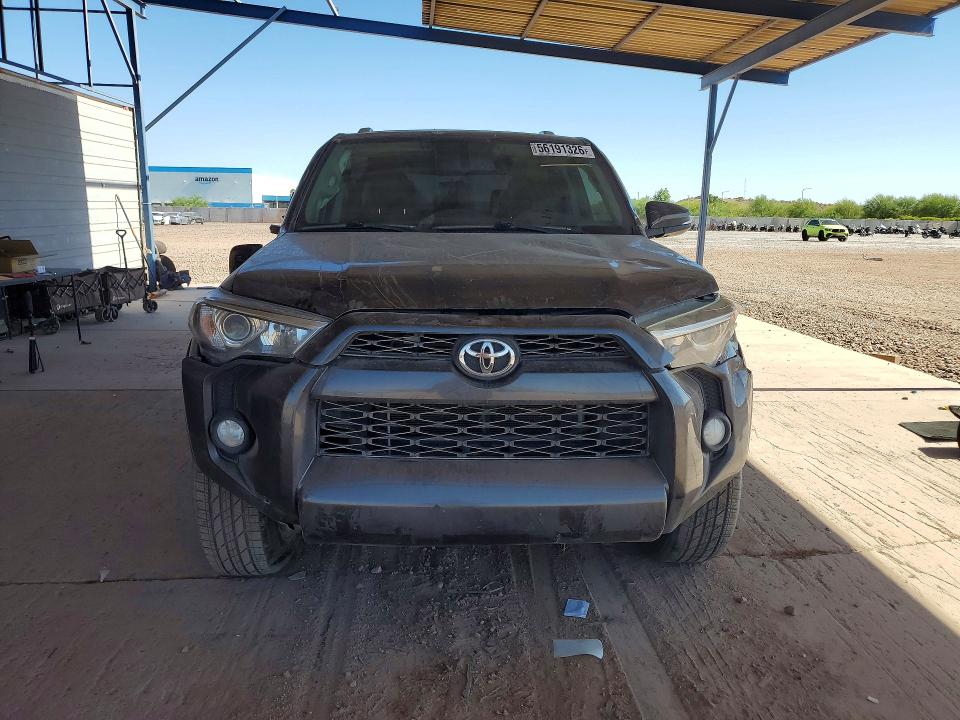 2018 Toyota 4runner მანქანა იყიდება აუქციონზე, vin: JTEBU5JRXJ5590781, აუქციონის ნომერი: 56191326