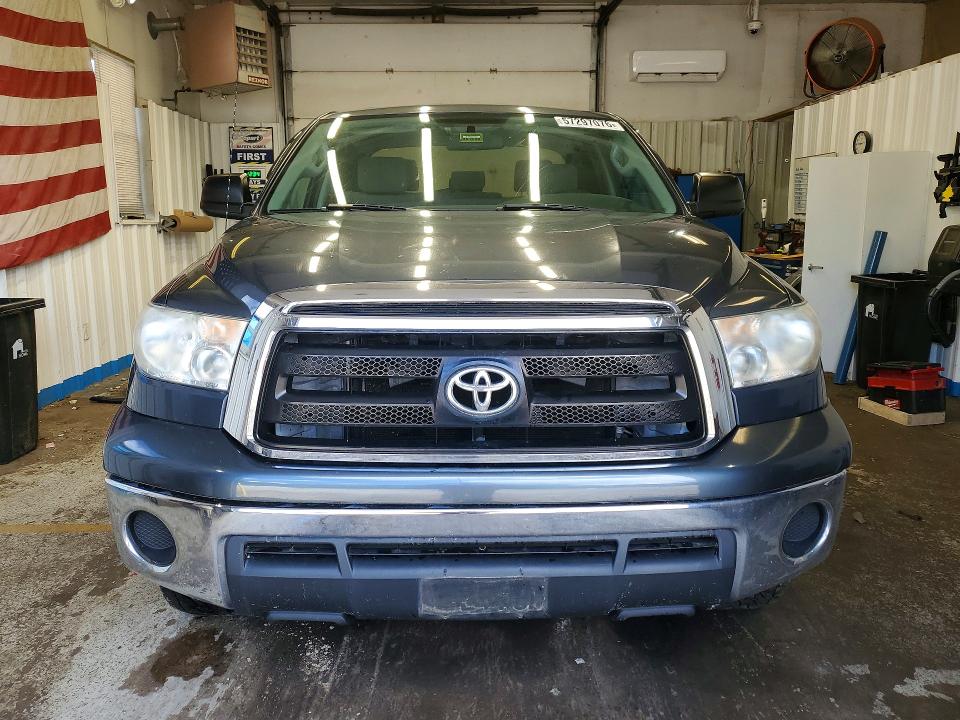 2010 Toyota Tundra მანქანა იყიდება აუქციონზე, vin: 5TFRU5F15AX023985, აუქციონის ნომერი: 57297076
