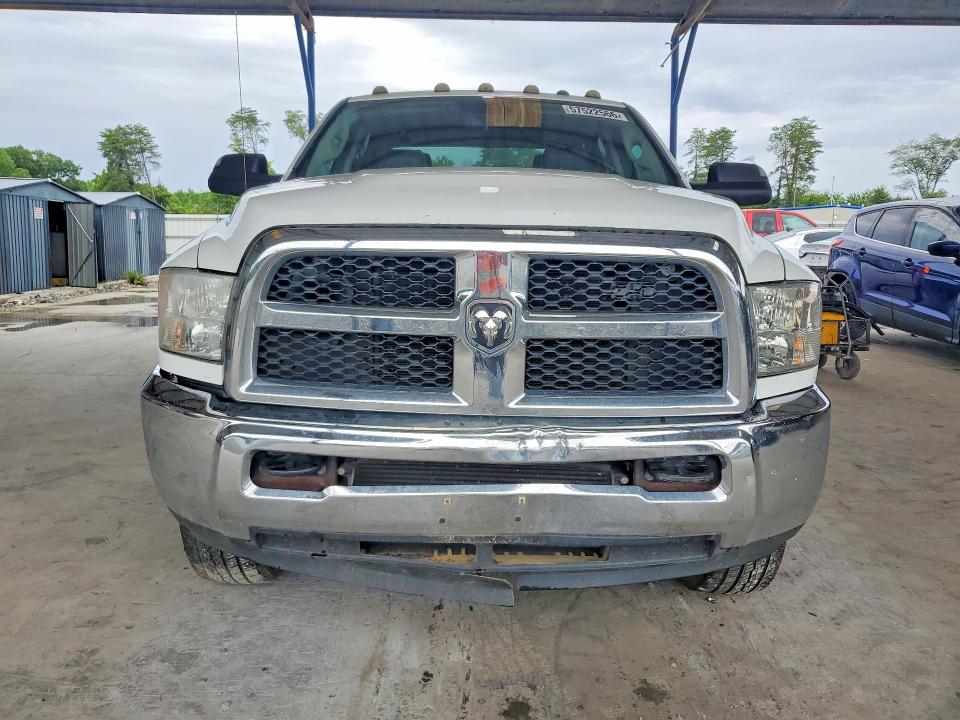 57522566 :رقم المزاد ، 3C6UR5CLXGG286706 vin ، 2016 Ram 2500 مزاد بيع