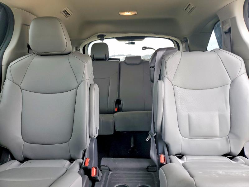 Продажа на аукционе авто 2024 Toyota Sienna, vin: 5TDYRKEC7RS214727, номер лота: 58258266