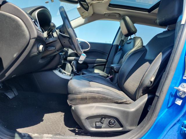 55767906 :رقم المزاد ، 3C4NJDBB8JT290632 vin ، 2018 Jeep Compass مزاد بيع