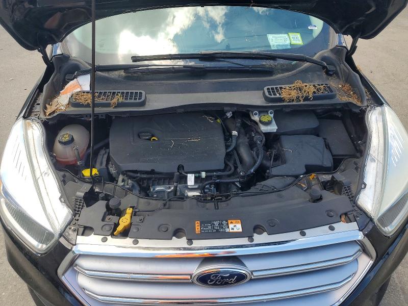 Продажа на аукционе авто 2017 Ford Escape, vin: 1FMCU9GD3HUB33429, номер лота: 54615446