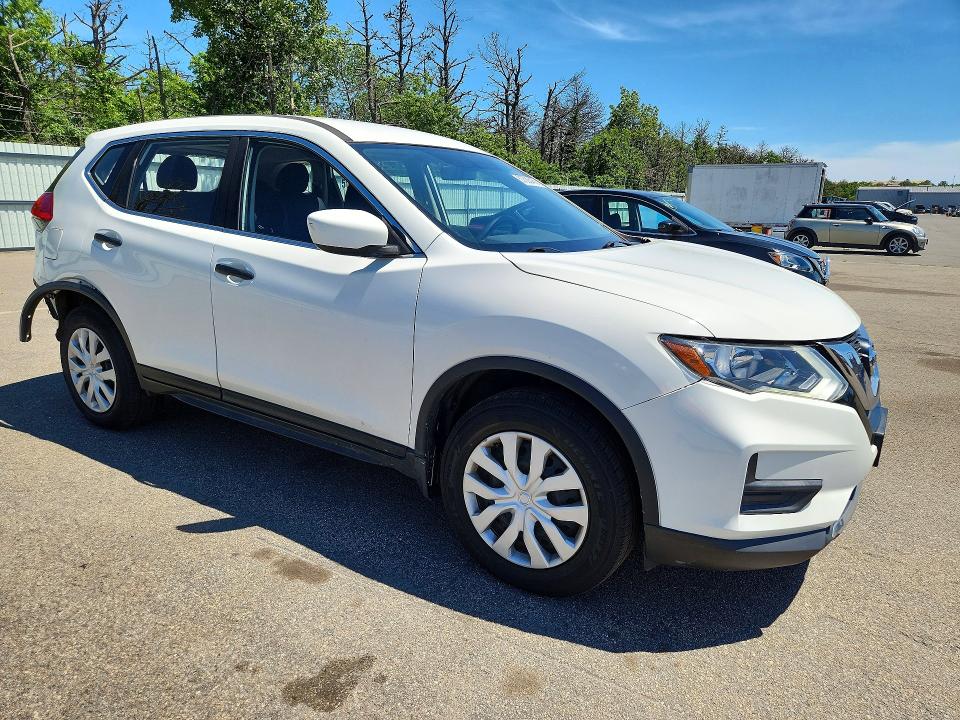 57326486 :رقم المزاد ، JN8AT2MV5HW006077 vin ، 2017 Nissan Rogue مزاد بيع
