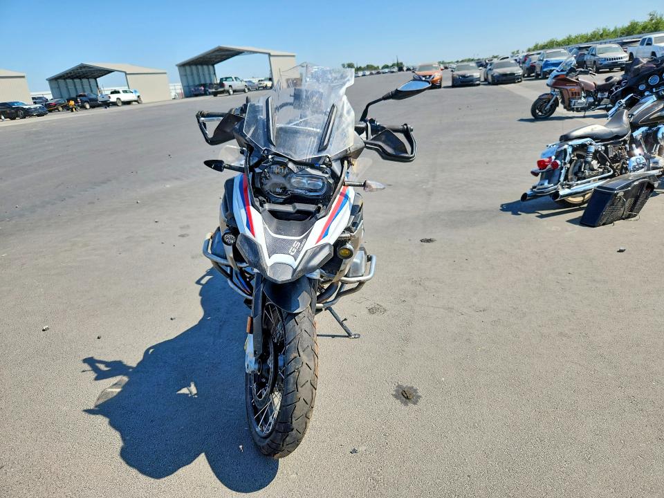 Продаж на аукціоні авто 2019 Bmw R 1250, vin: WB10J9303KZH99204, номер лоту: 58055466
