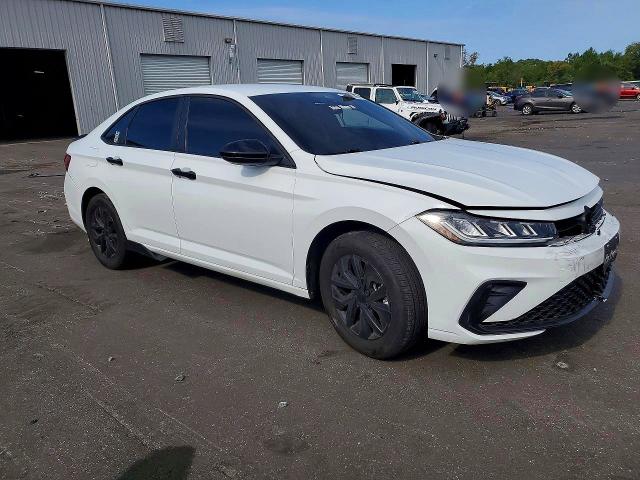 55732686 :رقم المزاد ، 3VW5X7BU6SM038968 vin ، 2025 Volkswagen Jetta مزاد بيع