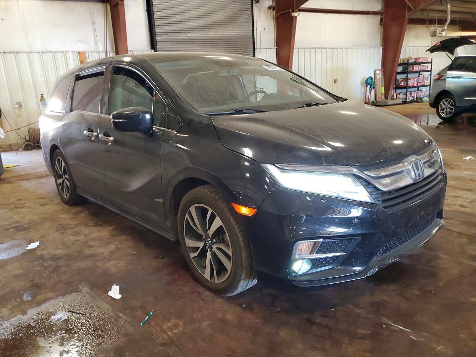 Продажа на аукционе авто 2018 Honda Odyssey, vin: 5FNRL6H90JB105449, номер лота: 55726376