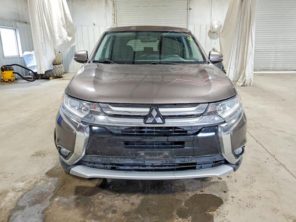 2016 Mitsubishi Outlander მანქანა იყიდება აუქციონზე, vin: JA4AZ3A34GZ062652, აუქციონის ნომერი: 57838096