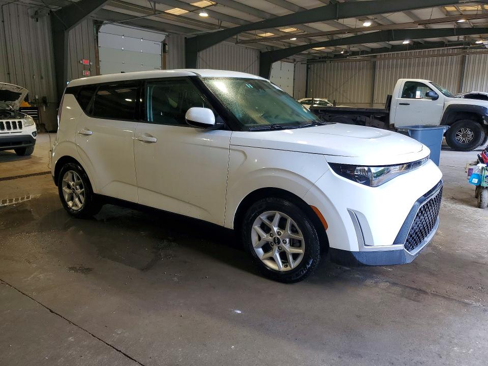 Продажа на аукционе авто 2023 Kia Soul, vin: KNDJ23AU3P7861336, номер лота: 56848036
