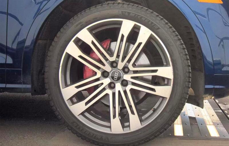 56454736 :رقم المزاد ، WA1C4AFY4J2088801 vin ، 2018 Audi Sq5 مزاد بيع