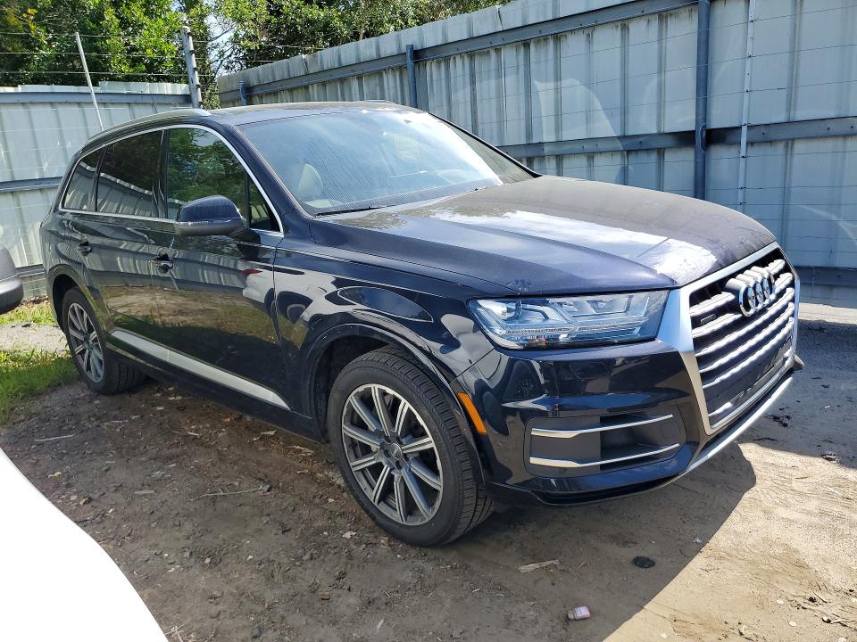 2017 Audi Q7 მანქანა იყიდება აუქციონზე, vin: WA1LAAF78HD015042, აუქციონის ნომერი: 56211116