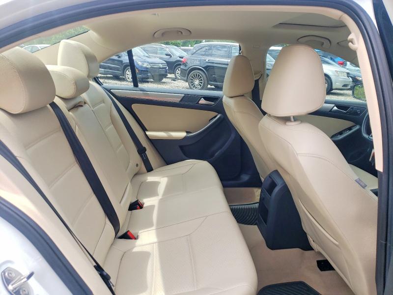 2016 Volkswagen Jetta მანქანა იყიდება აუქციონზე, vin: 3VWD67AJ6GM407731, აუქციონის ნომერი: 56617366