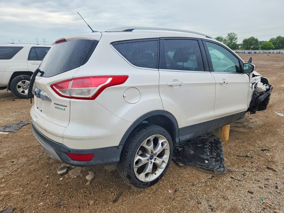 Продажа на аукционе авто 2016 Ford Escape, vin: 1FMCU0JX0GUB12454, номер лота: 58560266