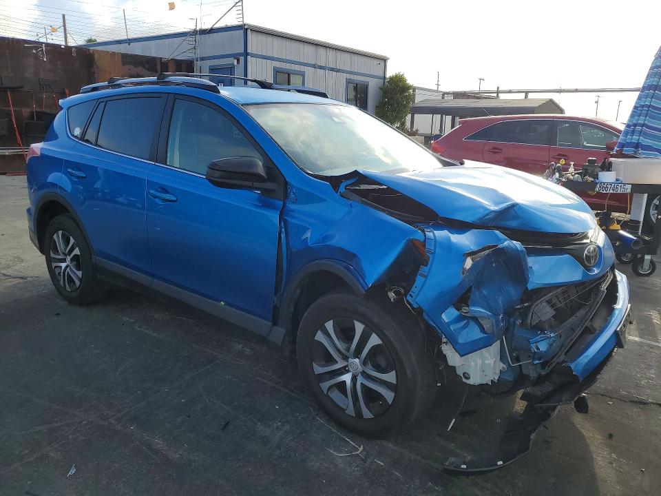 57031906 :رقم المزاد ، JTMZFREV0HJ132096 vin ، 2017 Toyota Rav4 مزاد بيع