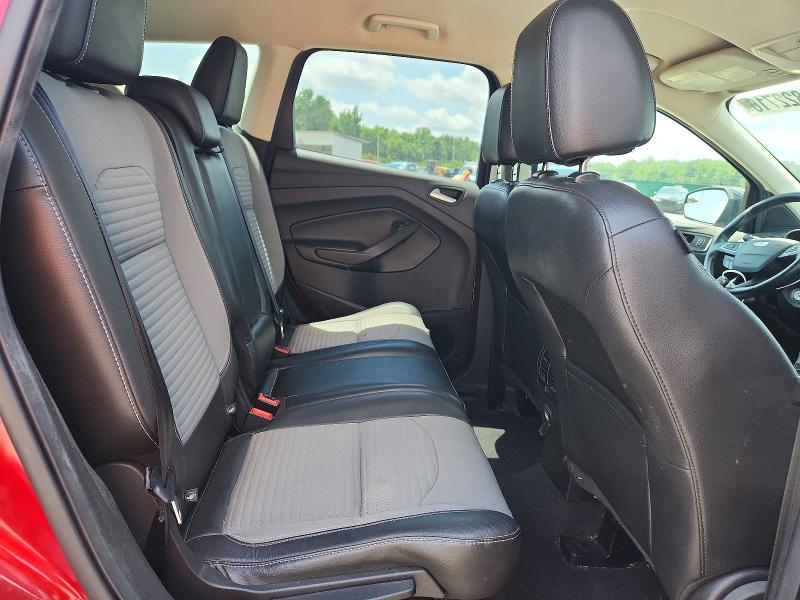 Продажа на аукционе авто 2017 Ford Escape, vin: 1FMCU0GD2HUC59762, номер лота: 58822716