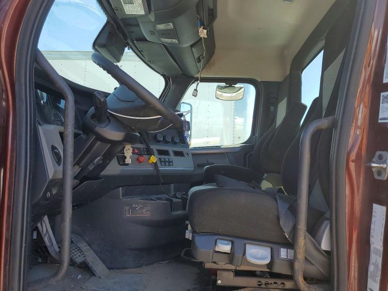 Продаж на аукціоні авто 2022 Freightliner Cascadia 126, vin: 3AKBHKDV1NSNP9036, номер лоту: 55597646