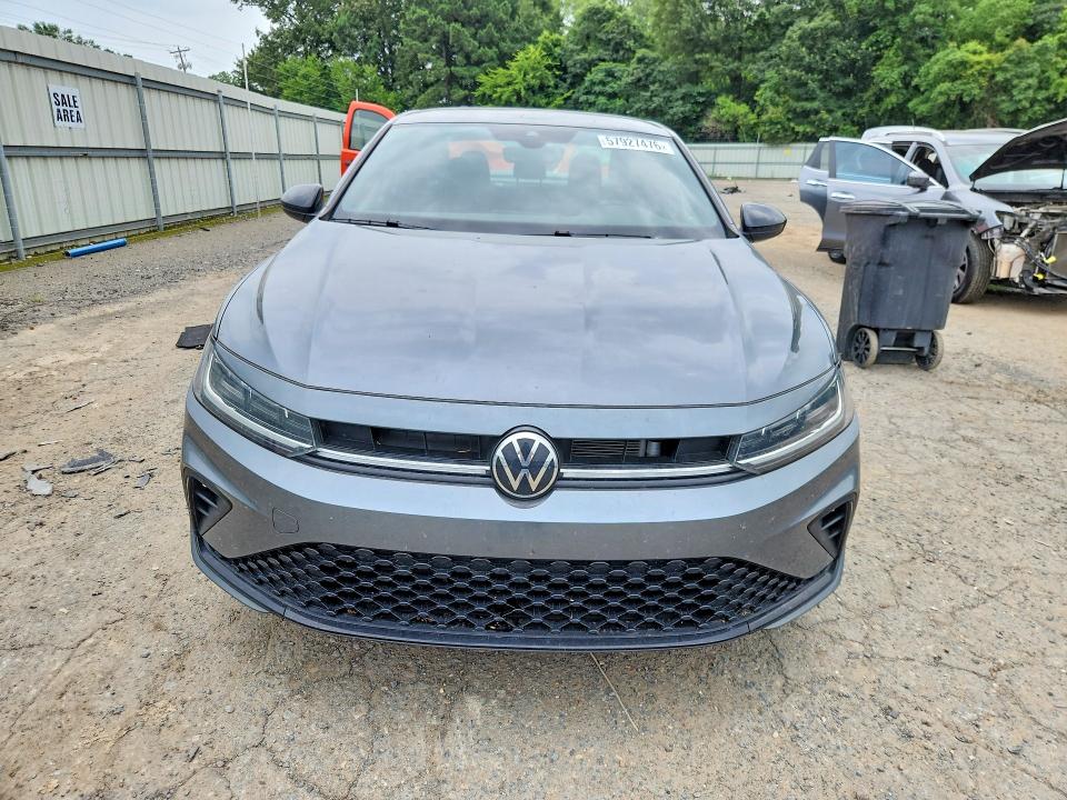 2025 Volkswagen Jetta მანქანა იყიდება აუქციონზე, vin: 3VWBX7BU0SM064386, აუქციონის ნომერი: 57927476