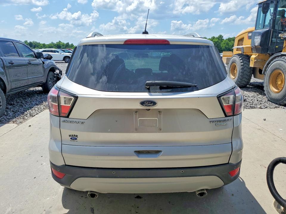 Продажа на аукционе авто 2017 Ford Escape, vin: 1FMCU0JD8HUE97396, номер лота: 55978996