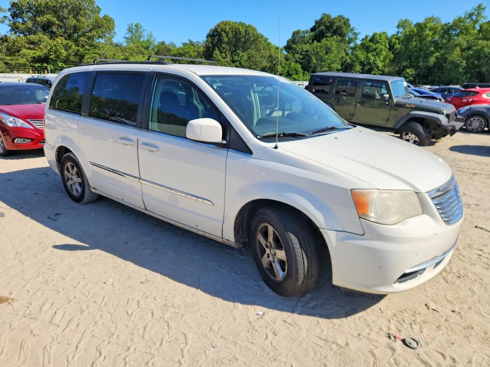 55620186 :رقم المزاد ، 2A4RR5DG5BR605118 vin ، 2011 Chrysler Town & Country مزاد بيع