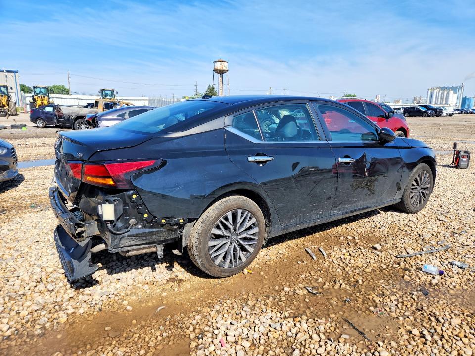 Продаж на аукціоні авто 2023 Nissan Altima, vin: 1N4BL4DV3PN318808, номер лоту: 56816976