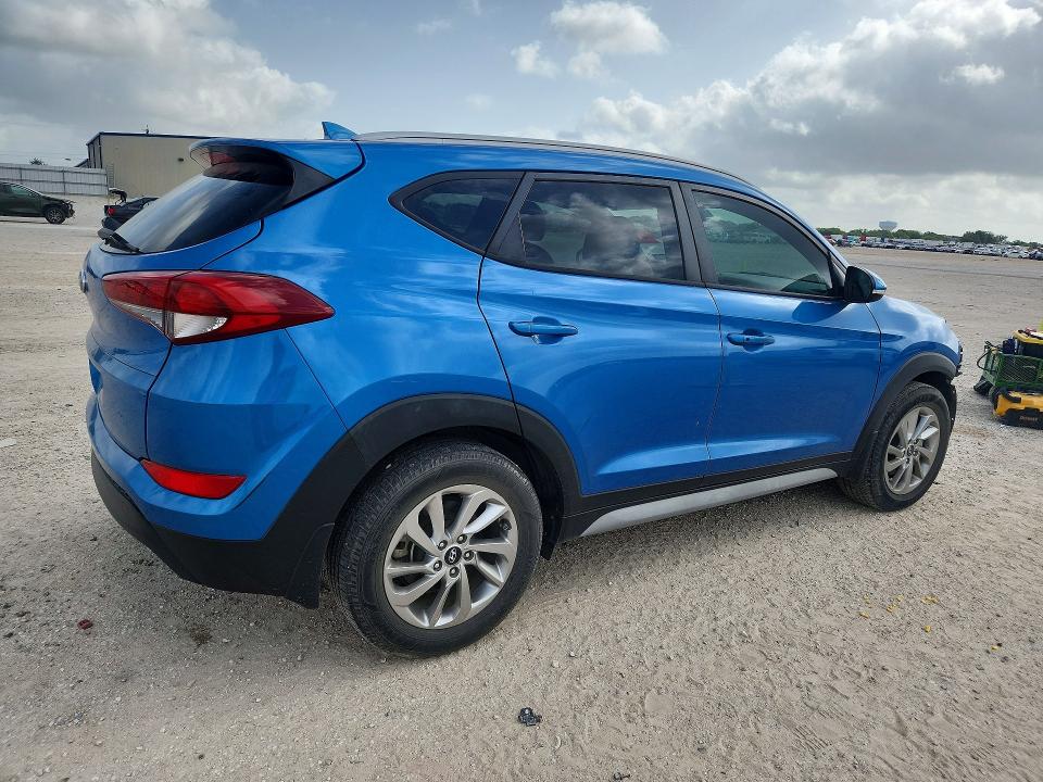 Продаж на аукціоні авто 2017 Hyundai Tucson, vin: KM8J33A41HU413267, номер лоту: 58911396