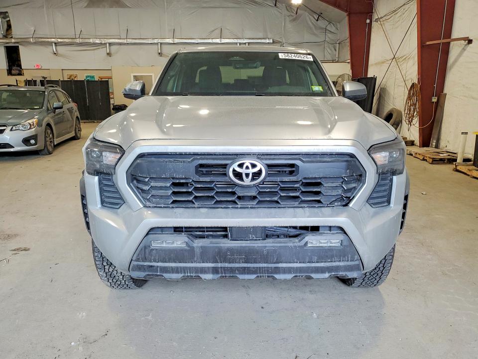 Продаж на аукціоні авто 2025 Toyota Tacoma, vin: 3TMLB5JN1SM182726, номер лоту: 58240626