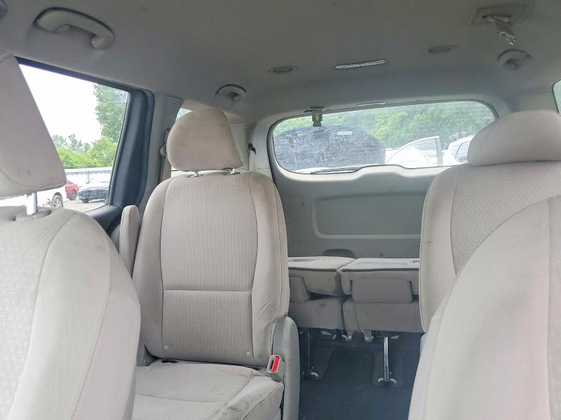56244136 :رقم المزاد ، KNDMB5C15G6087446 vin ، 2016 Kia Sedona مزاد بيع