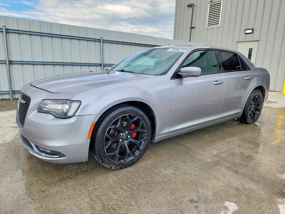 Auction sale of the 2016 Chrysler 300, vin: 2C3CCABGXGH324863, lot number: 56447806